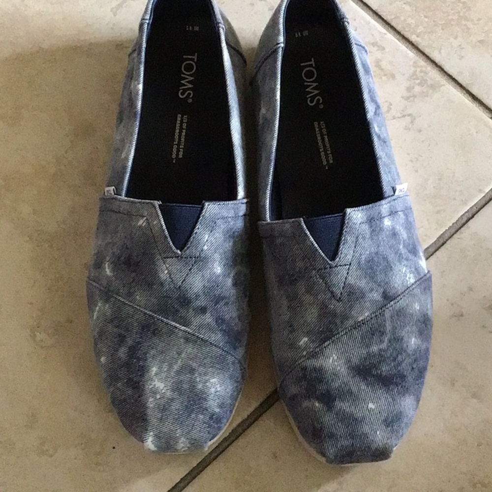 TOMS Men's Blue Slip-On Shoes